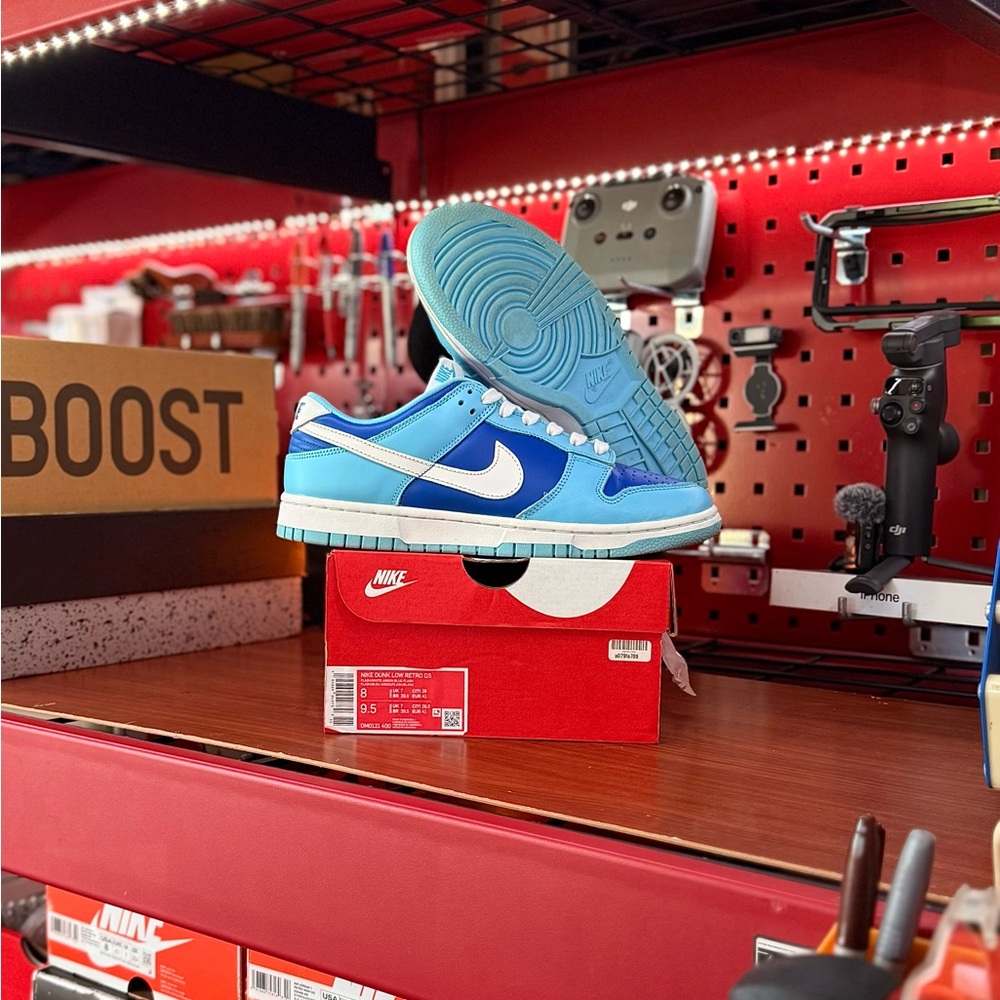 Nike Dunk Low Argon size 8